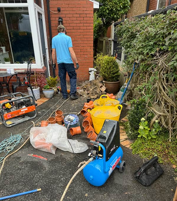 Drain cleaning in Clitheroe Drain-cleaning-in-Clitheroe.jpg